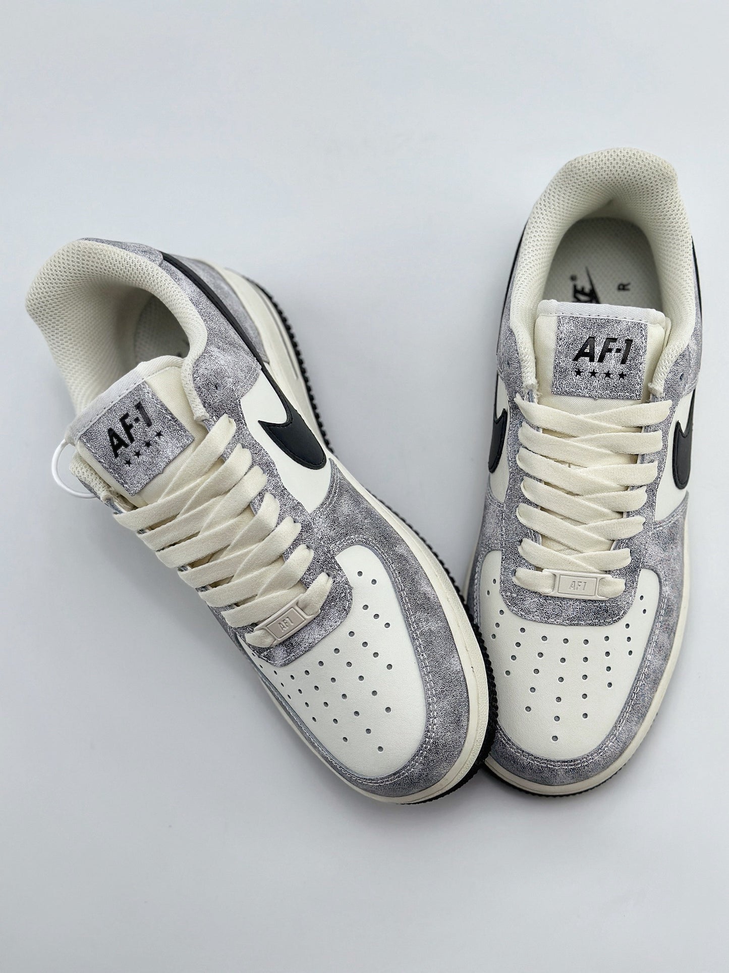 (J)  Air Force 1 Low 07 (White Black)