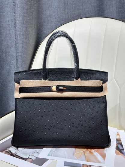 (A) 30 Platinum Ostrich Leather (Shoulder Bag)