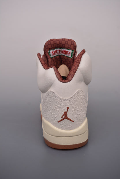 (J)  Air Jordan 5 Retro EL GRITO