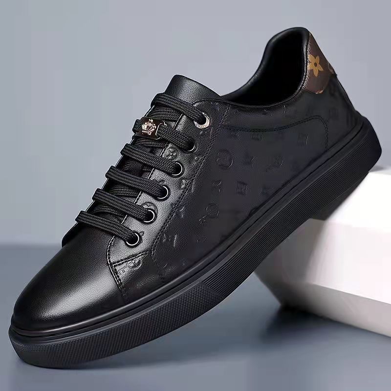 (S) European station men's shoes leather little white shoes men's summer breathable casual shoes one pedal trend versatile thick baseplate shoes