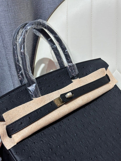 (A) 30 Platinum Ostrich Leather (Shoulder Bag)