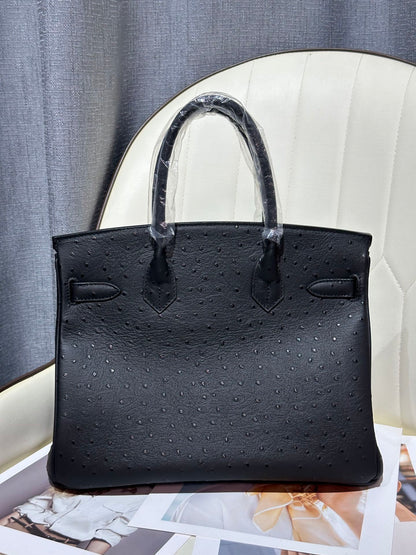 (A) 30 Platinum Ostrich Leather (Shoulder Bag)