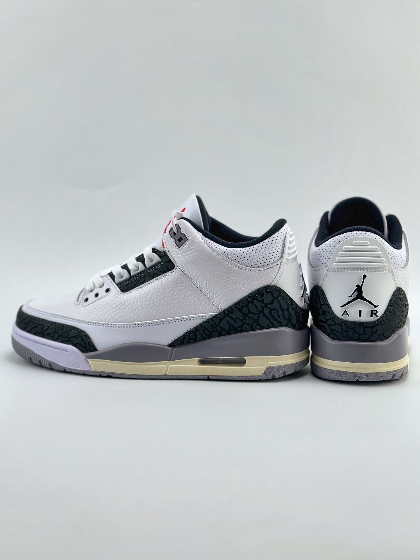 (J)  Air 3 retro （white grey）