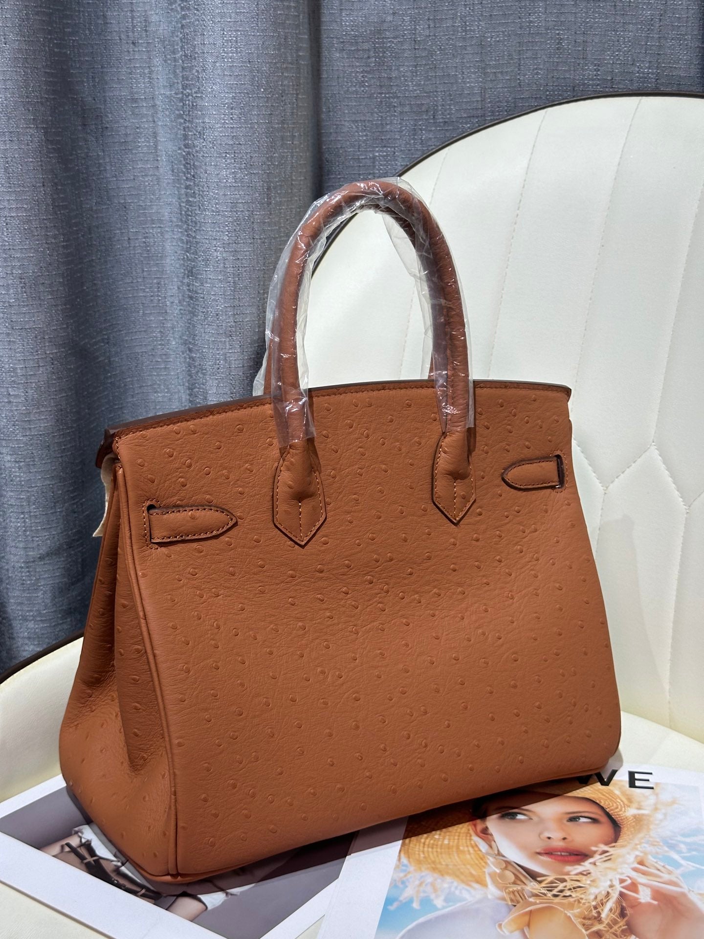 (A) 30 Gold Ostrich Leather (Shoulder Bag)